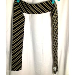 ⚡️B2🏷G1  Old Navy Scarf